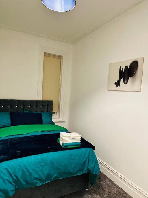 Bespoke 2 Bedroom Apt Derby City Luaran gambar