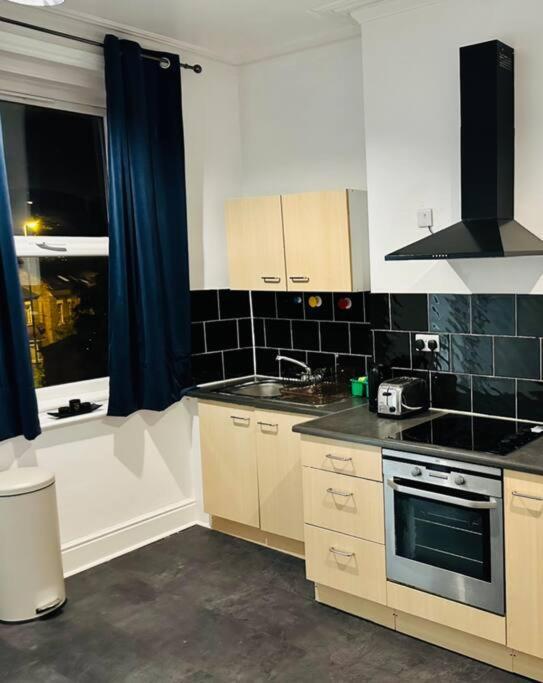 Bespoke 2 Bedroom Apt Derby City Luaran gambar