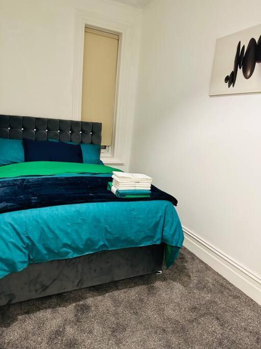 Bespoke 2 Bedroom Apt Derby City Luaran gambar